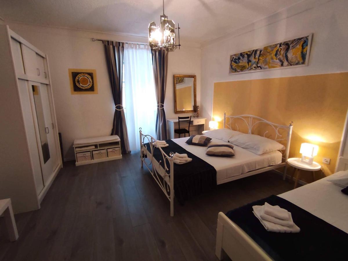 Apartman Plasse Rijeka Exterior photo