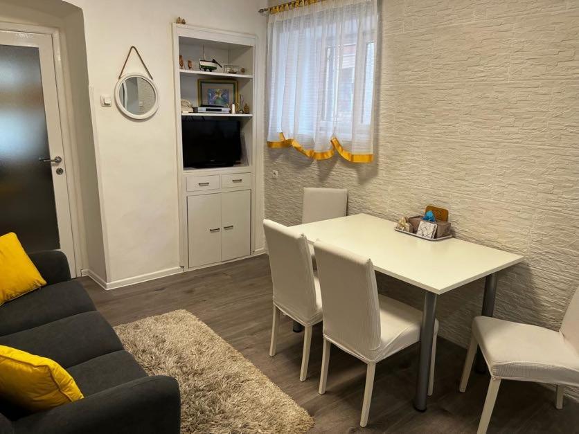 Apartman Plasse Rijeka Exterior photo