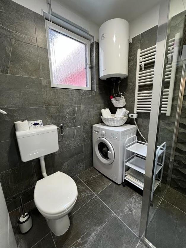 Apartman Plasse Rijeka Exterior photo